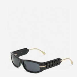 Picture of Fendi Sunglasses _SKUfw57302941fw